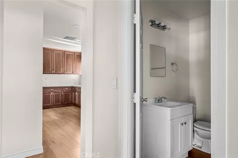 Entry Way - 2514 Prospect Ave, Riverside, CA 92507 photo 3 of 3