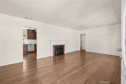 Living - 2514 Prospect Ave, Riverside, CA 92507 photo 1 of 6
