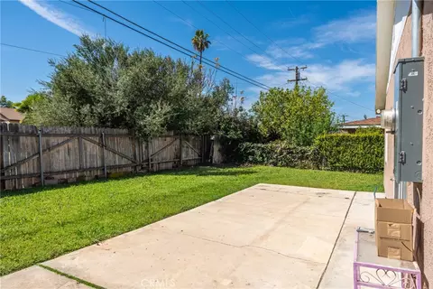 Exterior - 2514 Prospect Ave, Riverside, CA 92507 photo 3 of 5
