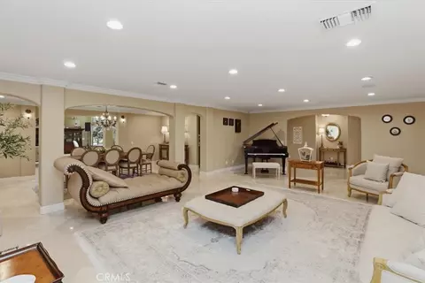 Living - 4972 Clover, Rancho Cucamonga, CA 91737 photo 2 of 3