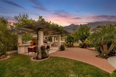 Exterior - 4972 Clover, Rancho Cucamonga, CA 91737 photo 6 of 6