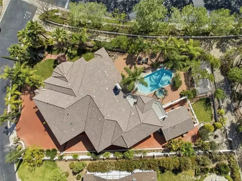View/Area - 4972 Clover, Rancho Cucamonga, CA 91737 photo 3 of 5