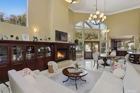 Living - 4972 Clover, Rancho Cucamonga, CA 91737 photo 3 of 3
