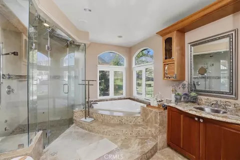 Bath - 4972 Clover, Rancho Cucamonga, CA 91737 photo 4 of 9