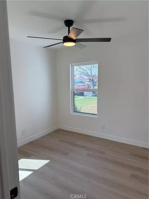 Bedroom - 14102 S Parmelee, Compton, CA 90222 photo 5 of 6