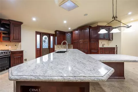 Kitchen - 6378 E Rancho, Cucamonga, CA 91739 photo 5 of 6