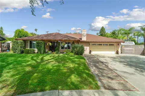 881 Dublin Ct, Upland, CA 91784