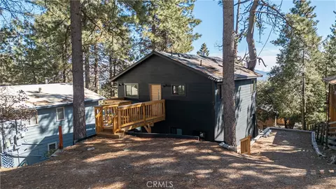 53045 Rockmere Dr, Idyllwild, CA 92549