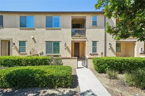3160 E Yountville Dr #10, Ontario, CA 91761
