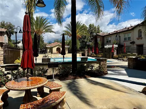 1487 Florence Ct, Upland, CA 91786