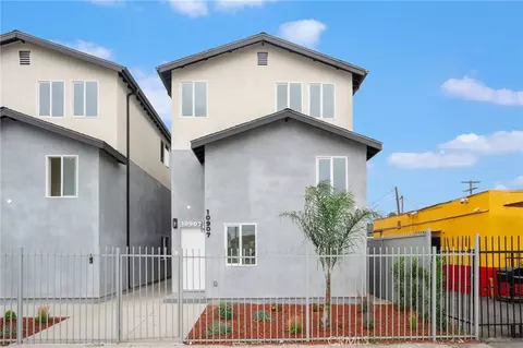 10907 S Main St, Los Angeles, CA 90061
