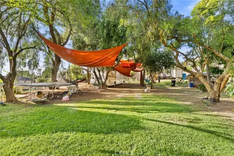 Exterior - 35930 Bella Vis, Yucaipa, CA 92399 photo 6 of 7