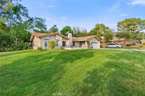 Exterior - 35930 Bella Vis, Yucaipa, CA 92399 photo 3 of 7