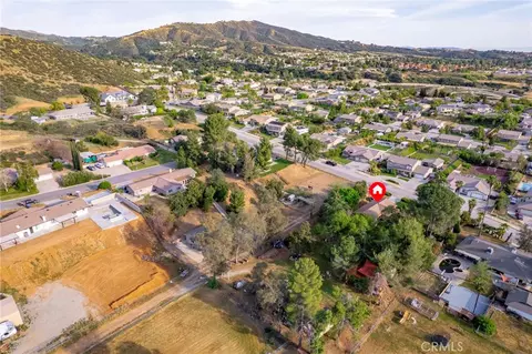 View/Area - 35930 Bella Vis, Yucaipa, CA 92399 photo 5 of 5