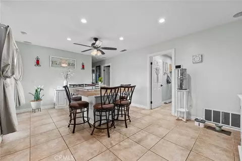 Entry Way - 35930 Bella Vis, Yucaipa, CA 92399 photo 5 of 5