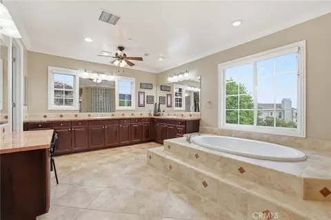 Bath - 5098 Rodeo Rd, Rancho Cucamonga, CA 91737 photo 1 of 6