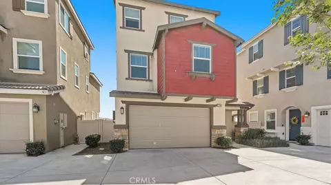 7340 Garnet Rdg, Jurupa Valley, CA 92509