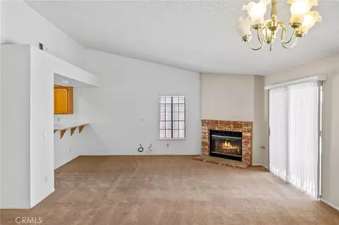 Living - 8643 Panorama, Hesperia, CA 92344 photo 5 of 8