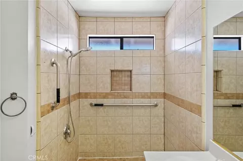 Bath - 8643 Panorama, Hesperia, CA 92344 photo 3 of 3