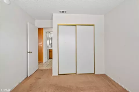 Bedroom - 8643 Panorama, Hesperia, CA 92344 photo 4 of 6