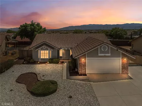 Exterior - 8643 Panorama, Hesperia, CA 92344 photo 10 of 10