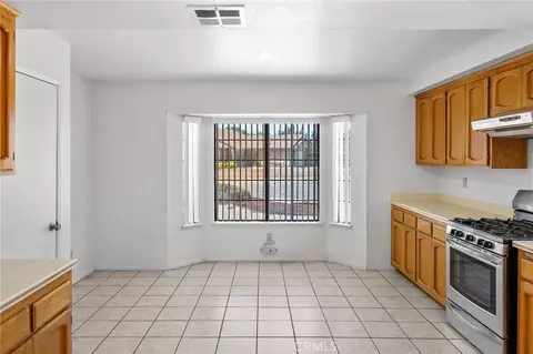 Kitchen - 8643 Panorama, Hesperia, CA 92344 photo 6 of 6