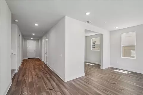 Entry Way - 8533 Tamarack St, Chino, CA 91708 photo 11 of 20