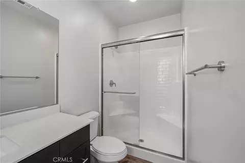 Bath - 8533 Tamarack St, Chino, CA 91708 photo 2 of 4