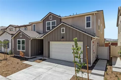 Exterior - 8533 Tamarack St, Chino, CA 91708 photo 10 of 11