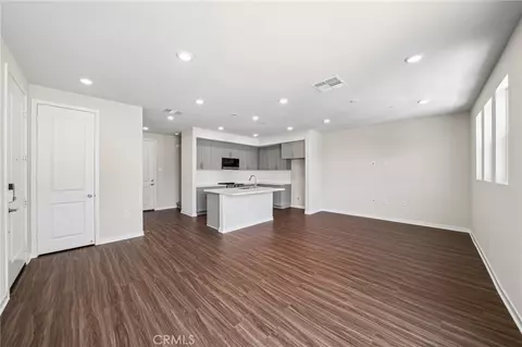 Living - 3175 Teralina Cir, Riverside, CA 92503 photo 2 of 3
