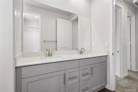 Entry Way - 3175 Teralina Cir, Riverside, CA 92503 photo 5 of 10