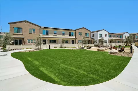 Exterior - 3175 Teralina Cir, Riverside, CA 92503 photo 4 of 6