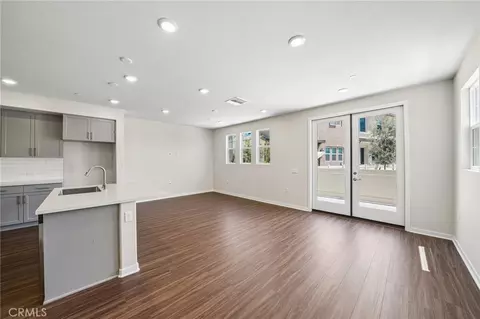 Living - 3175 Teralina Cir, Riverside, CA 92503 photo 1 of 4