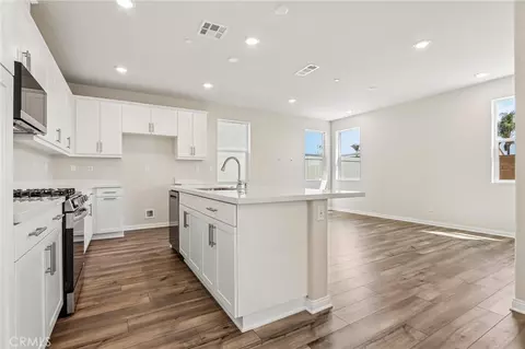 Other - 29269 Crescent Way, Highland, CA 92346 photo 3 of 10