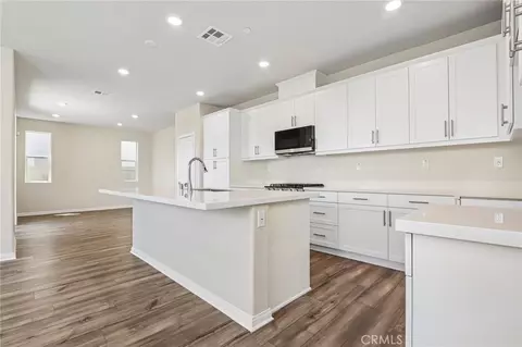 Other - 29269 Crescent Way, Highland, CA 92346 photo 5 of 10