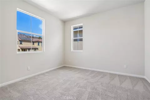 Bedroom - 29269 Crescent Way, Highland, CA 92346 photo 3 of 7