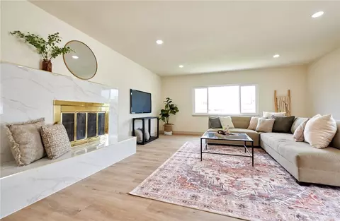 Living - 10037 Geneva, Montclair, CA 91763 photo 3 of 6