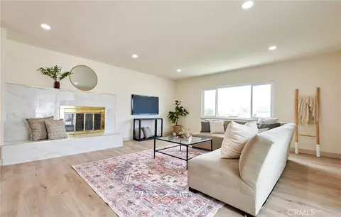 Living - 10037 Geneva, Montclair, CA 91763 photo 2 of 6