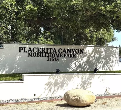 21515 Placerita Cyn #26, Newhall, CA 91321