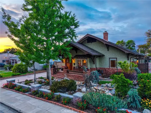 427 Oakdale Dr, Claremont, CA 91711