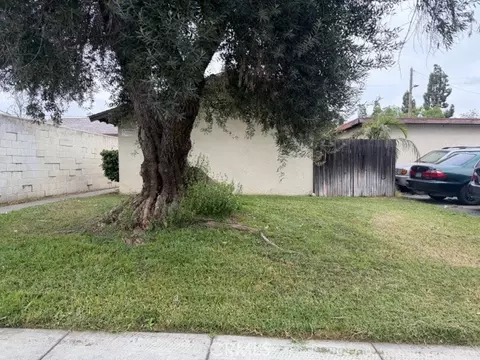 Exterior - 290 Spencer, Upland, CA 91786 photo 4 of 14