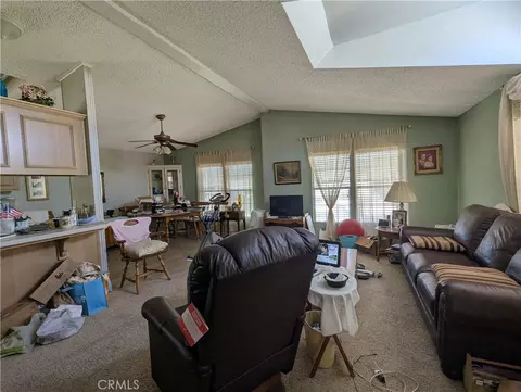 2000 Breezeway Dr, Bakersfield, CA 93306 photo 3