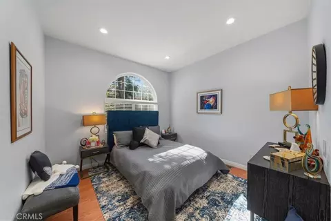 Bedroom - 27312 Little Bear, Lake Arrowhead, CA 92352 photo 6 of 7