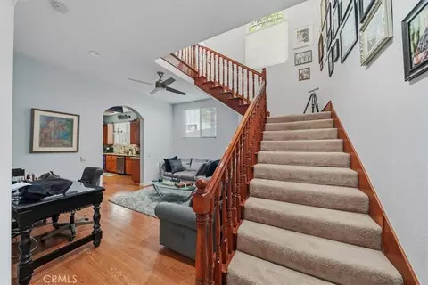 Entry Way - 27312 Little Bear, Lake Arrowhead, CA 92352 photo 2 of 3