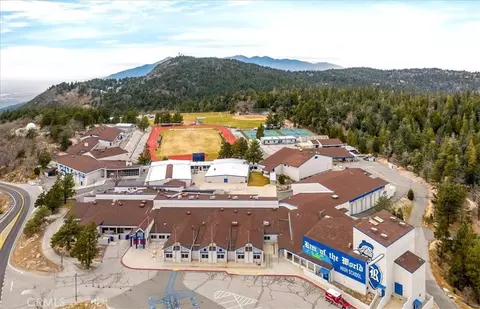View/Area - 27312 Little Bear, Lake Arrowhead, CA 92352 photo 4 of 4