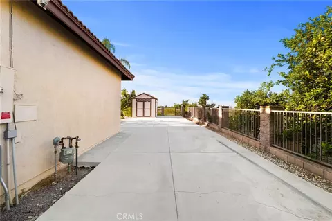 Exterior - 35443 Schafer Rnch, Yucaipa, CA 92399 photo 6 of 16