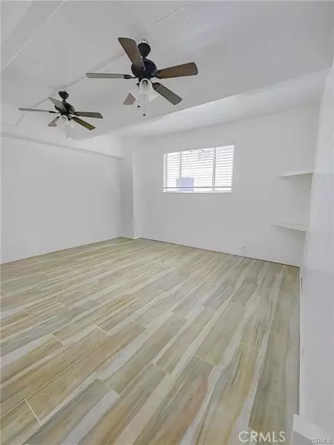 140 Linden Ave, Long Beach, CA 90802 photo 4
