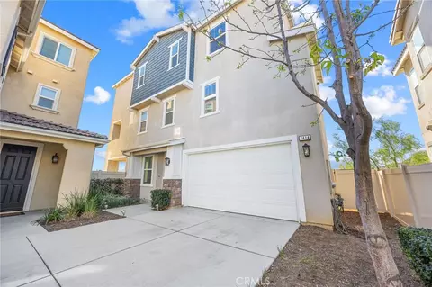 7414 Rocky Point Rd, Jurupa Valley, CA 92509