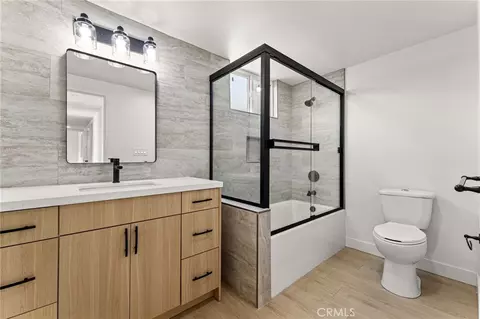 Bath - 800 E Sandra Ave, Arcadia, CA 91006 photo 2 of 2