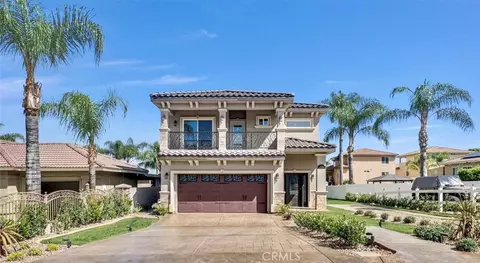 14388 Dove Canyon Dr, Riverside, CA 92503